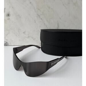 NEW Balenciaga BB0257S Mask Sunglasses in Black